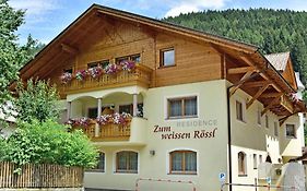 Zimmervermietung Zum Weissen Roessl